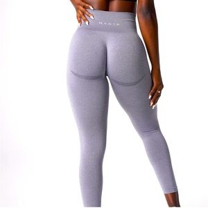 NVGTN Curve Seamless Leggings.